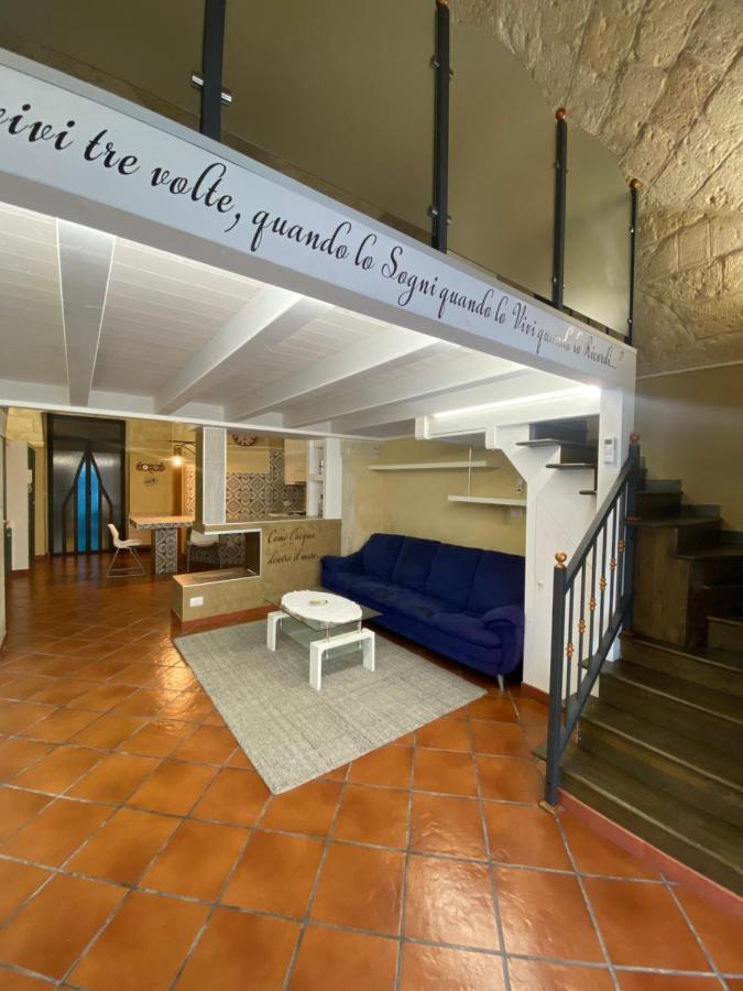 Dimora In Centro Bed and Breakfast Trani Eksteriør billede